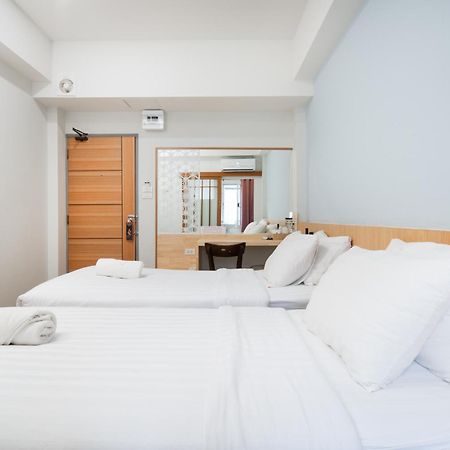 Manee Cool Mueang Hotel Чиангмай Екстериор снимка
