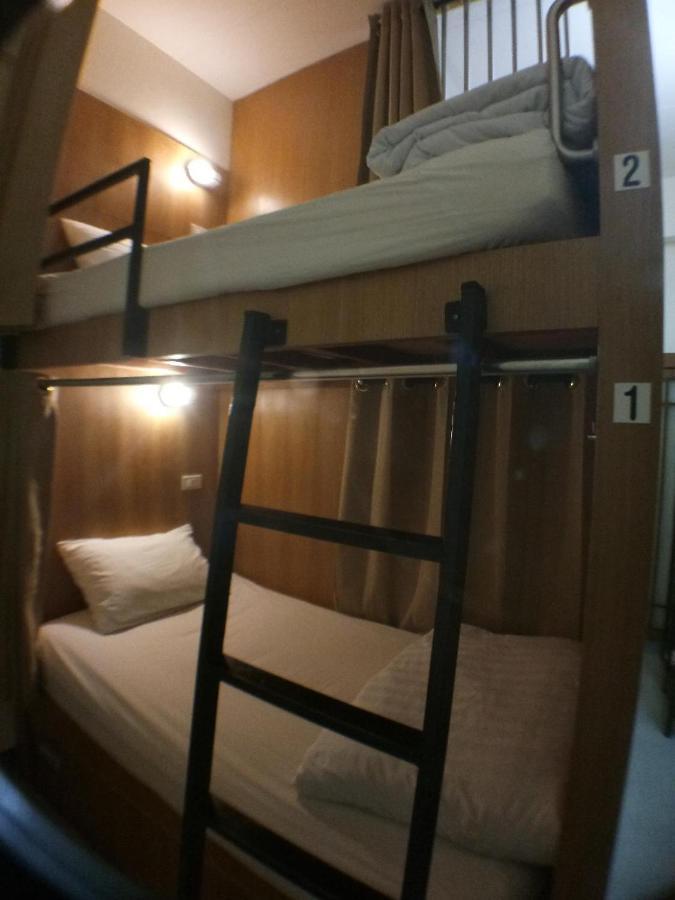 Manee Cool Mueang Hotel Чиангмай Екстериор снимка